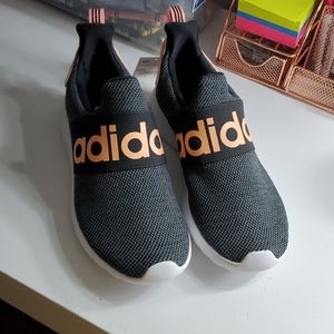 Womans Adidas sneakers size 6 1/2